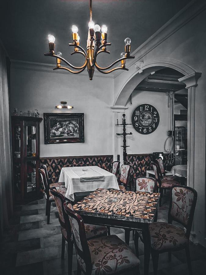 Ugostiteljski Objekat Karibo Hotell Sombor Eksteriør bilde